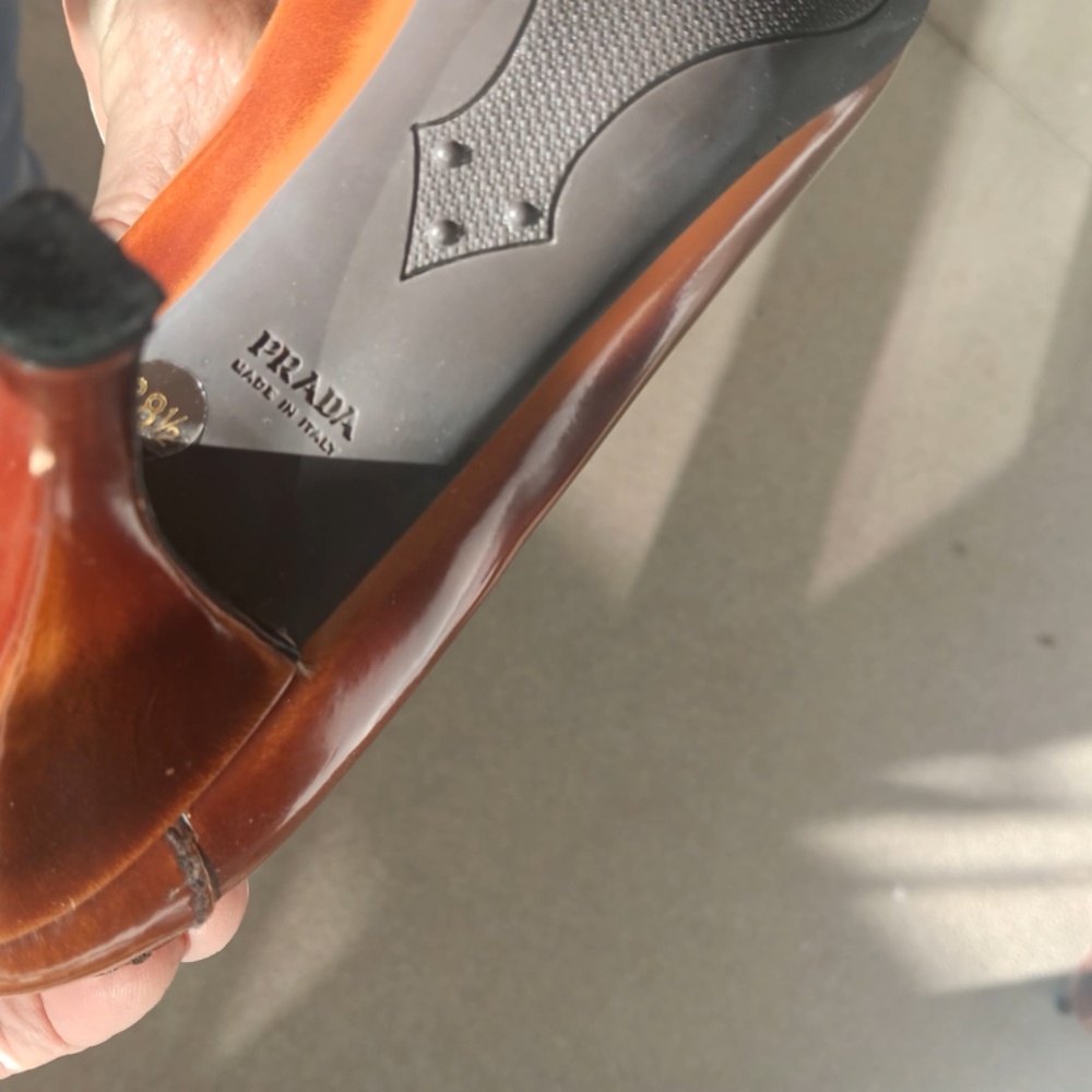Vintage Prada Leather Heels - image 3